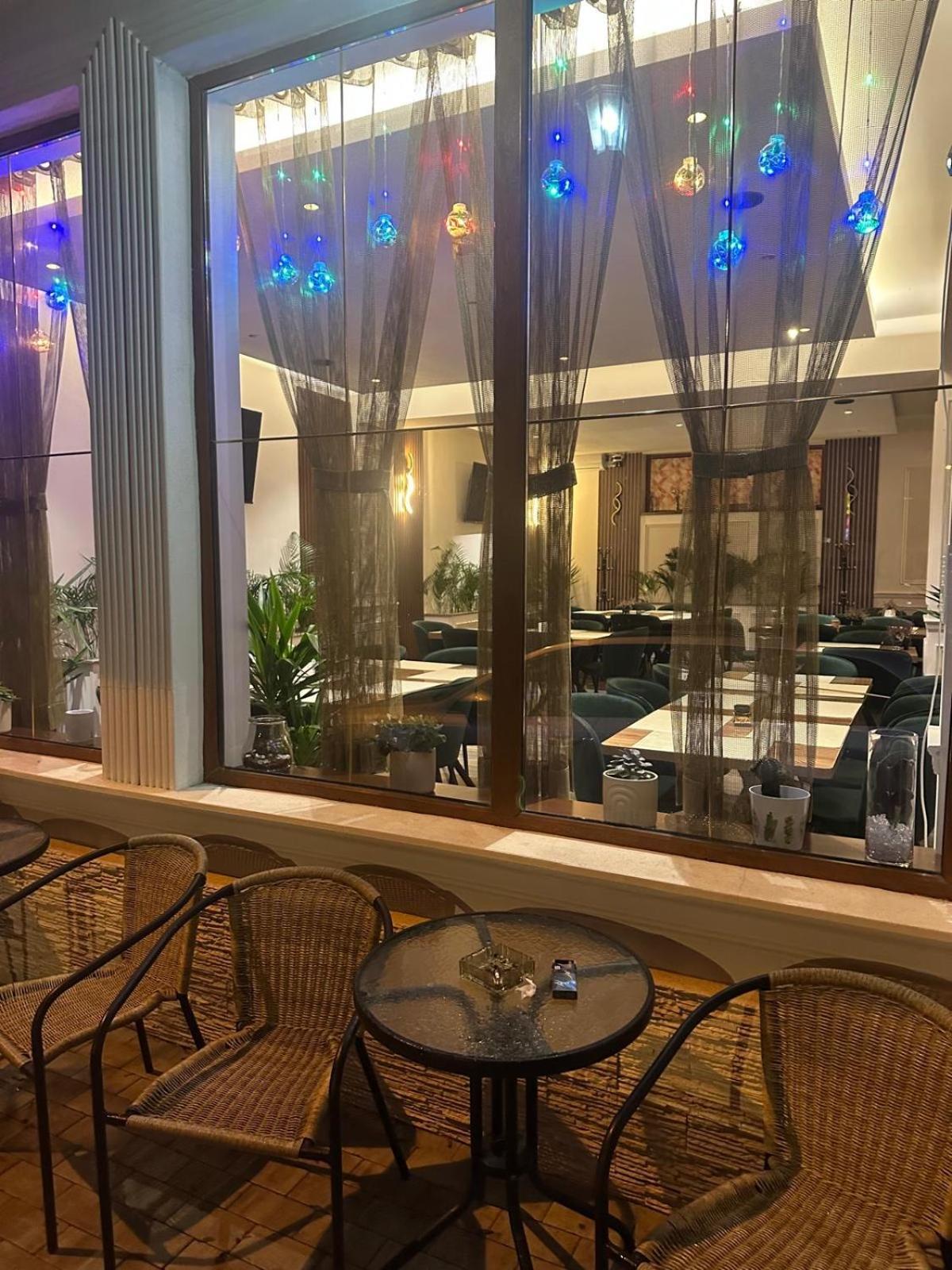 Freedom&Relax Hotel Buzau Ngoại thất bức ảnh